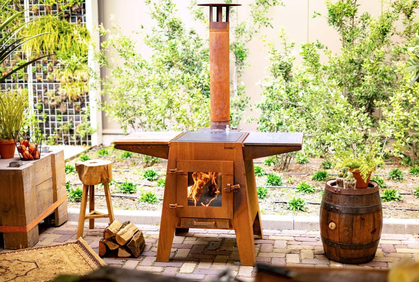 Adezz Damm Outdoor Fireplace & Plancha Grill | Corten Steel