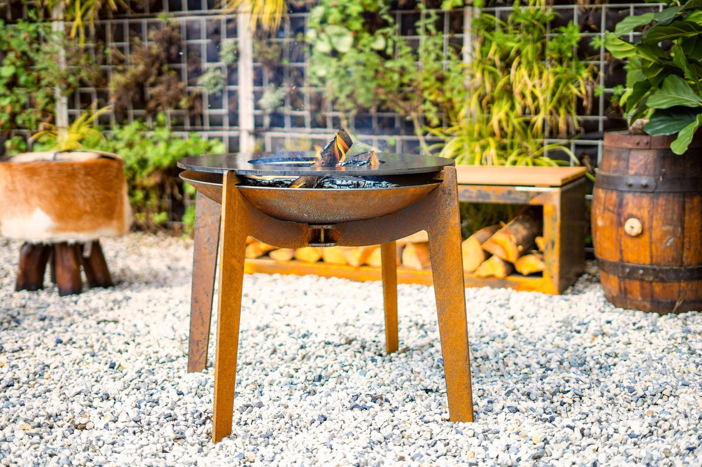 Adezz Cosa Fire Pit and Plancha Grill | Corten Steel