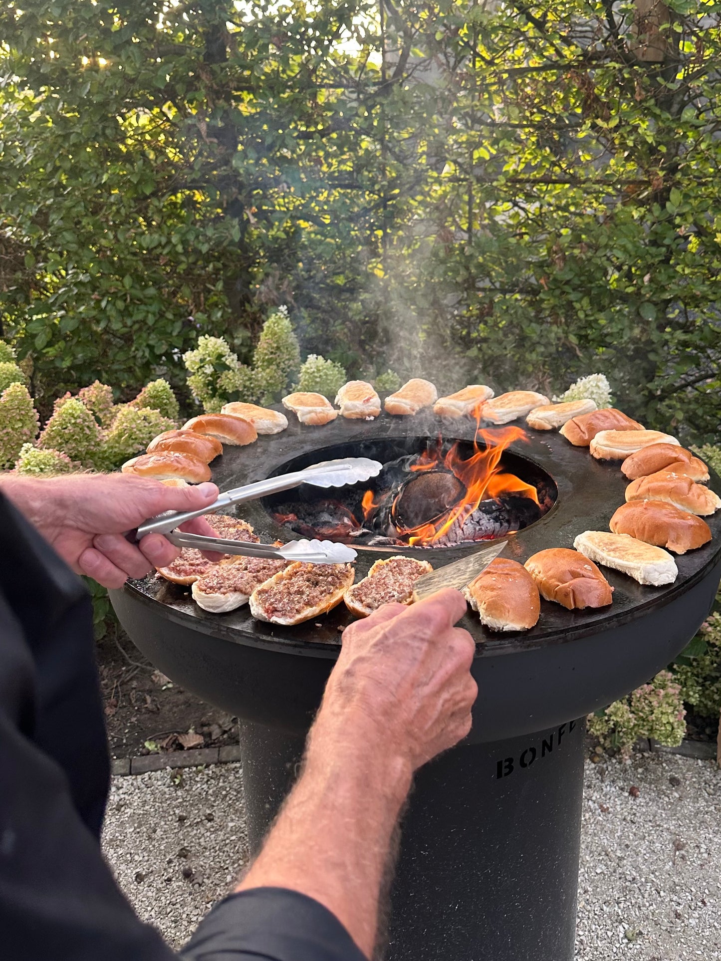 BonFeu Biza Outdoor Firepit & Plancha Grill