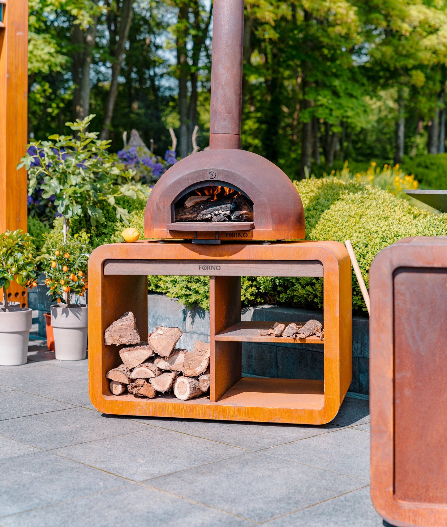 Adezz Dome Pizza Oven | Wood-Fired | Corten Steel