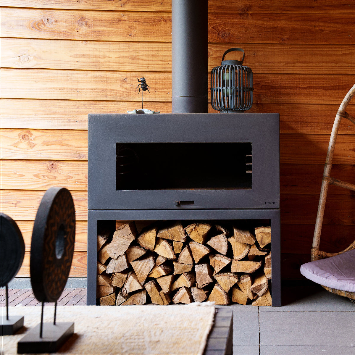 Adezz Enok Outdoor Fireplace | Coated or Corten Steel