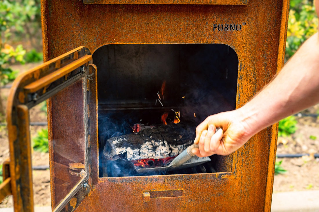 Adezz Gap Outdoor Fireplace with Pizza Oven | Corten Steel