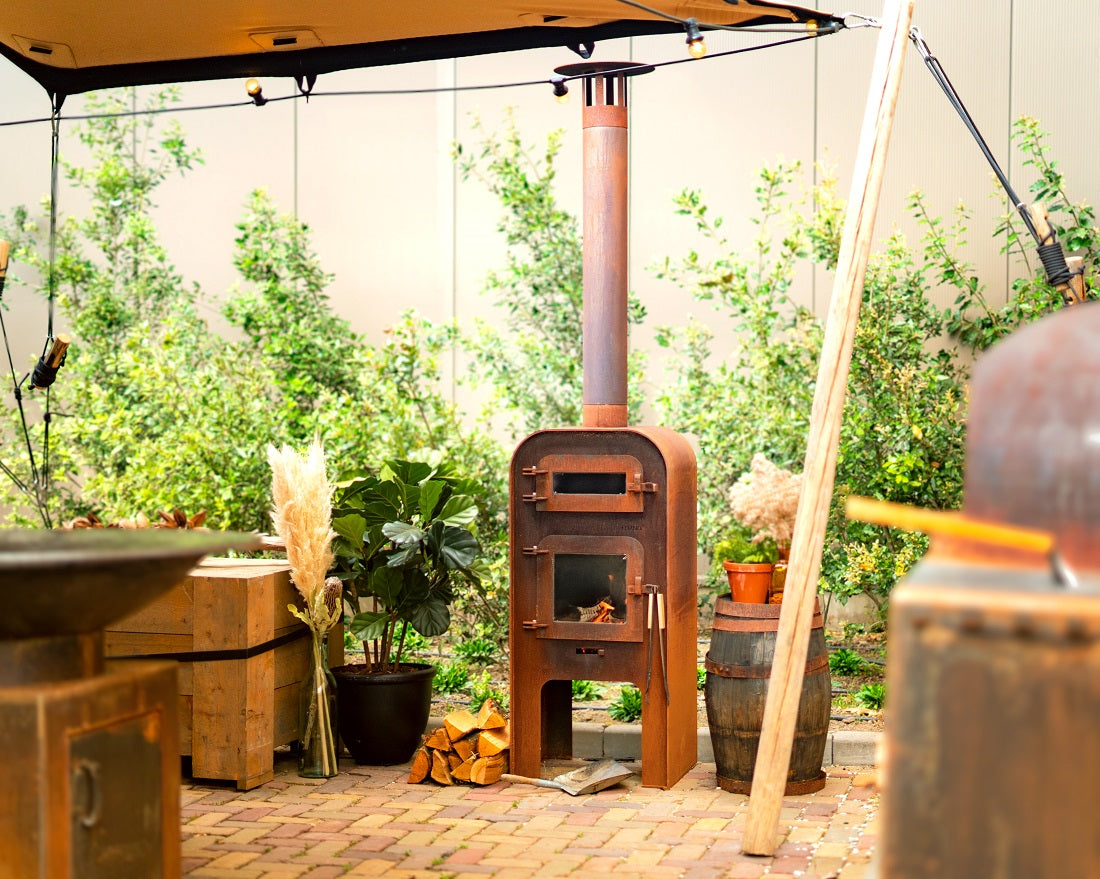 Adezz Gap Outdoor Fireplace with Pizza Oven | Corten Steel