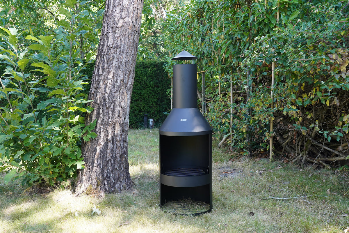 HEAT Outdoor Living HEAT Larvik Garden Fireplace lifestyle