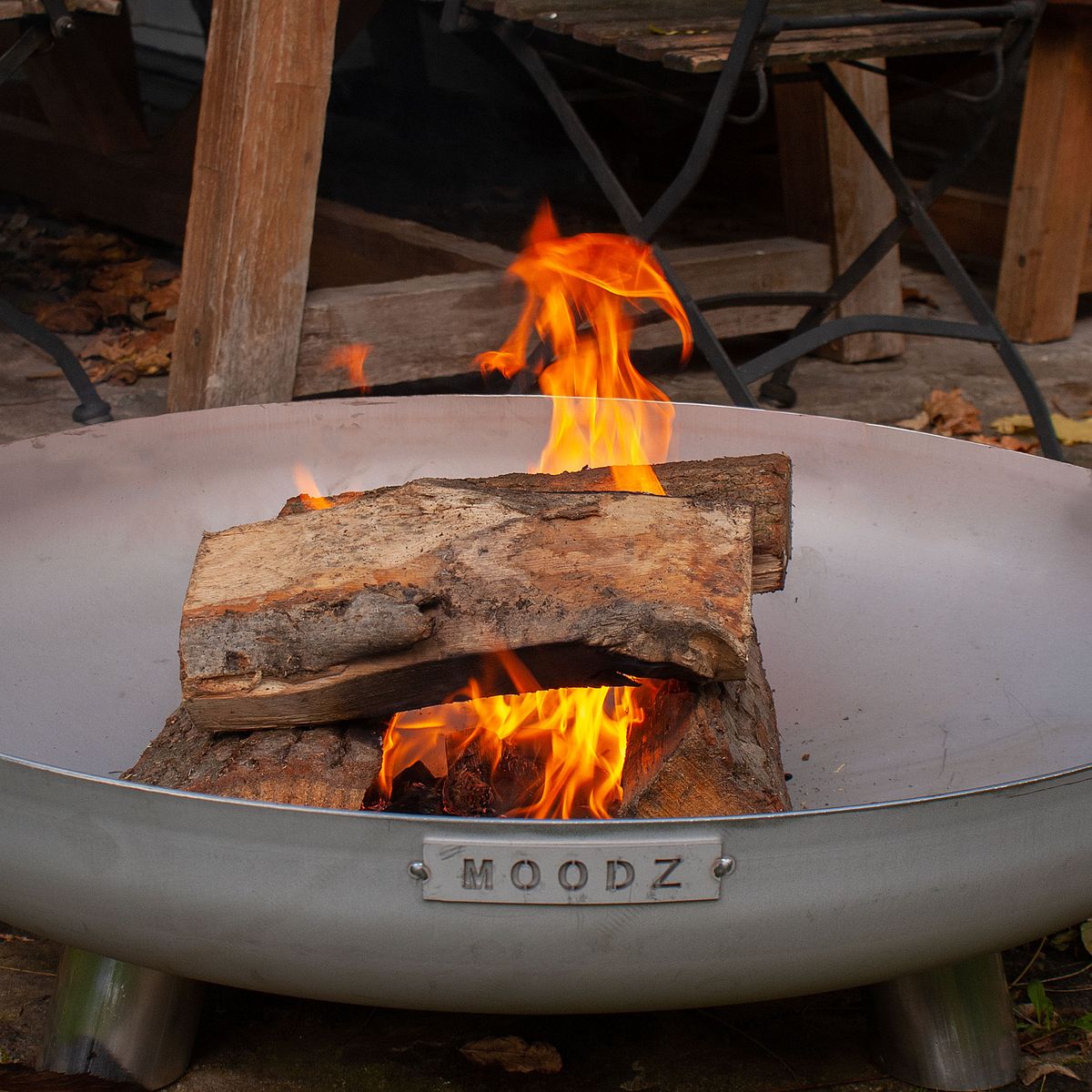 Moodz Feet & Handle Firepit Bowl | Stainless Steel | 60, 80 & 100cm