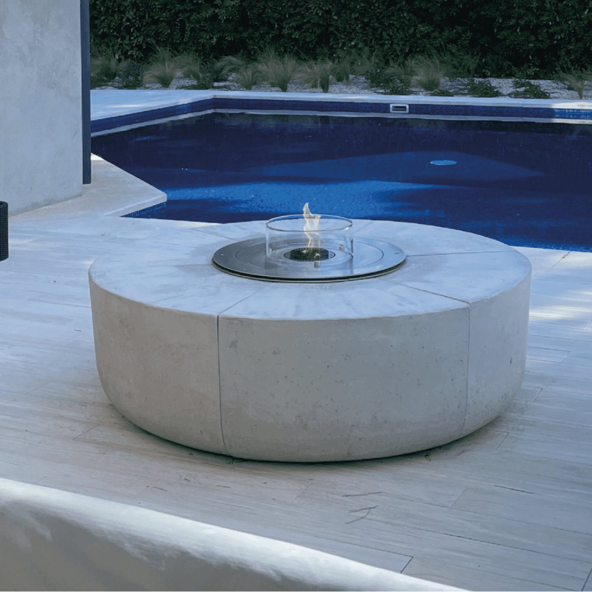 Glamm Fire Zarzuela | Cement Firepit | Firewood or Bioethanol Bioethanol
