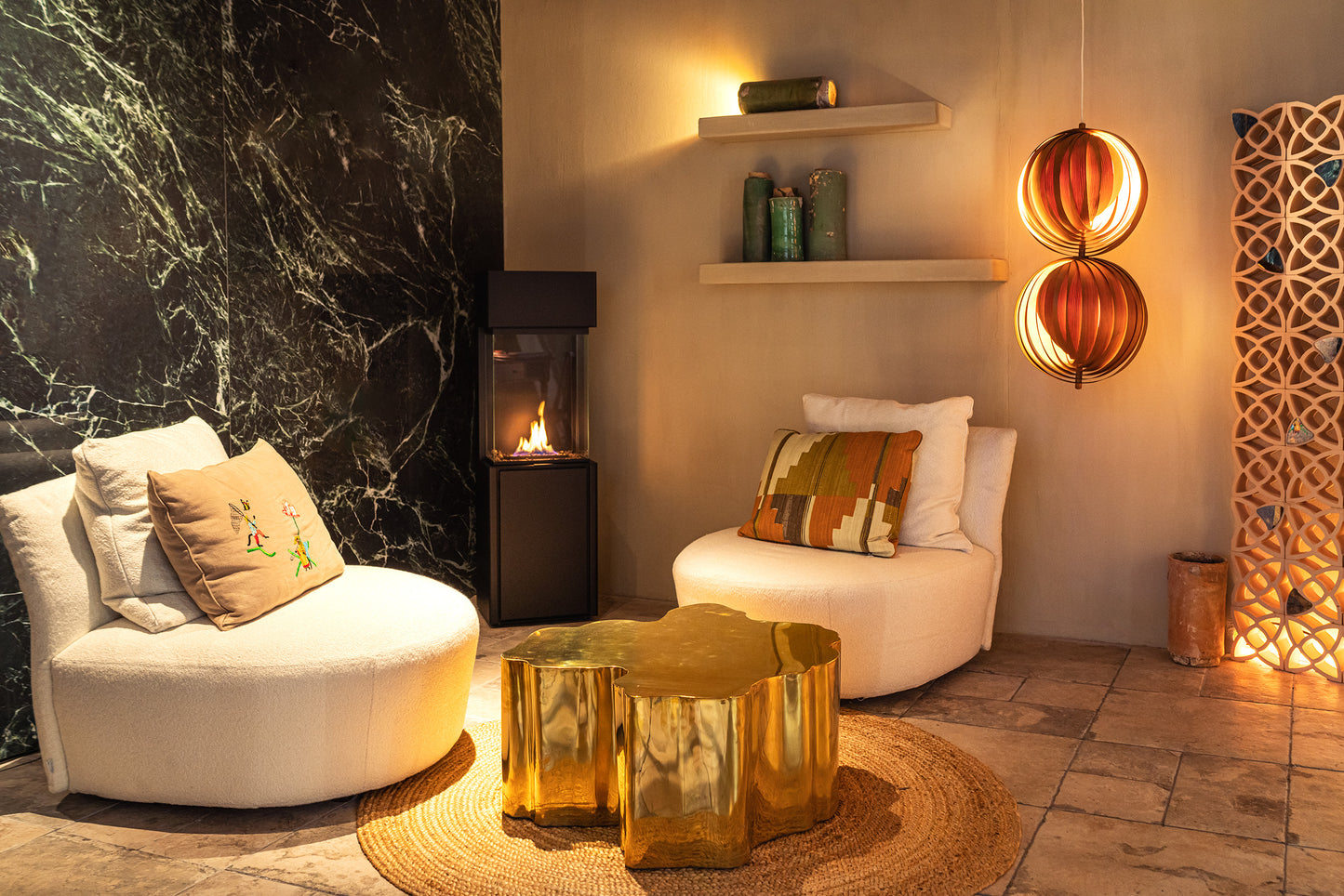 Planika Arcticon | Bioethanol Remote Controlled Indoor Fireplace | Black or White