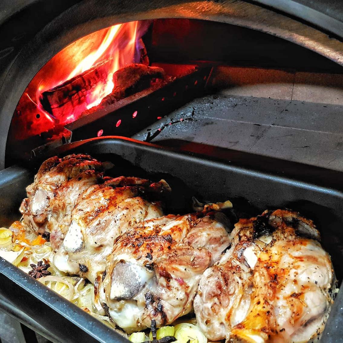 Clementi Original Pizza Oven | Dual Fuel | Starter Bundle