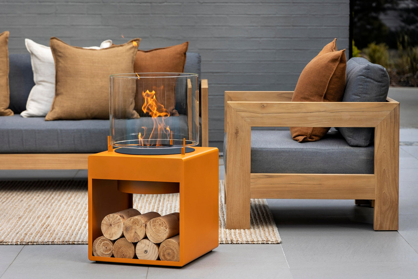 EcoSmart Fire Pop 8L Designer Fireplace