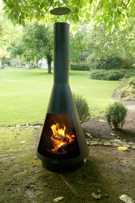HEAT Outdoor Living HEAT La Luz Garden Fireplace lifestyle