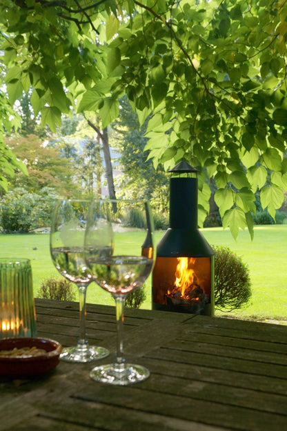 HEAT Outdoor Living HEAT Larvik Garden Fireplace lifestyle