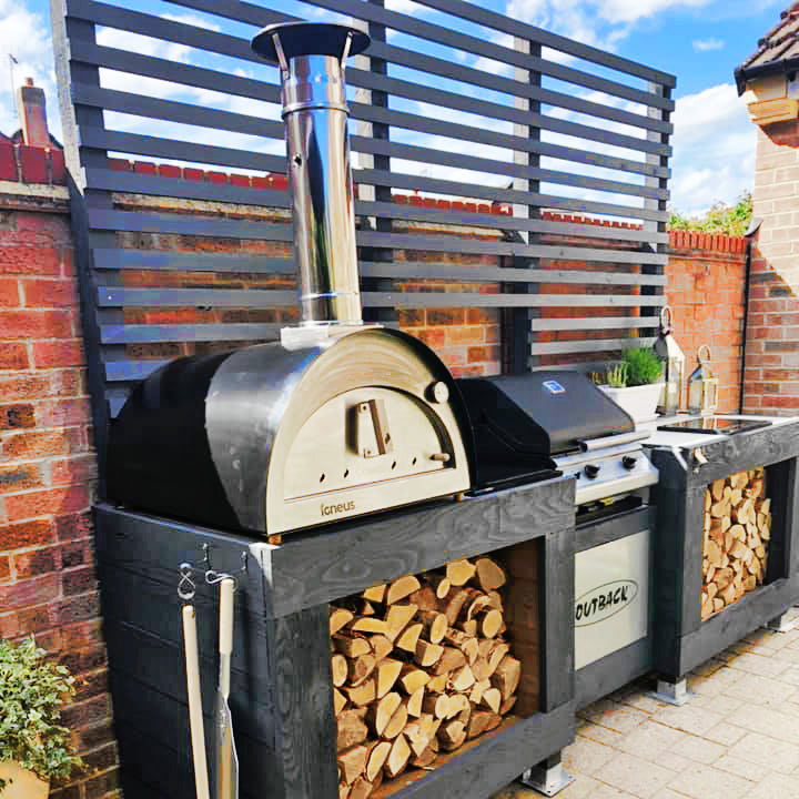 Igneus Classico Wood Fired Pizza Oven | Pro Accessory Bundle