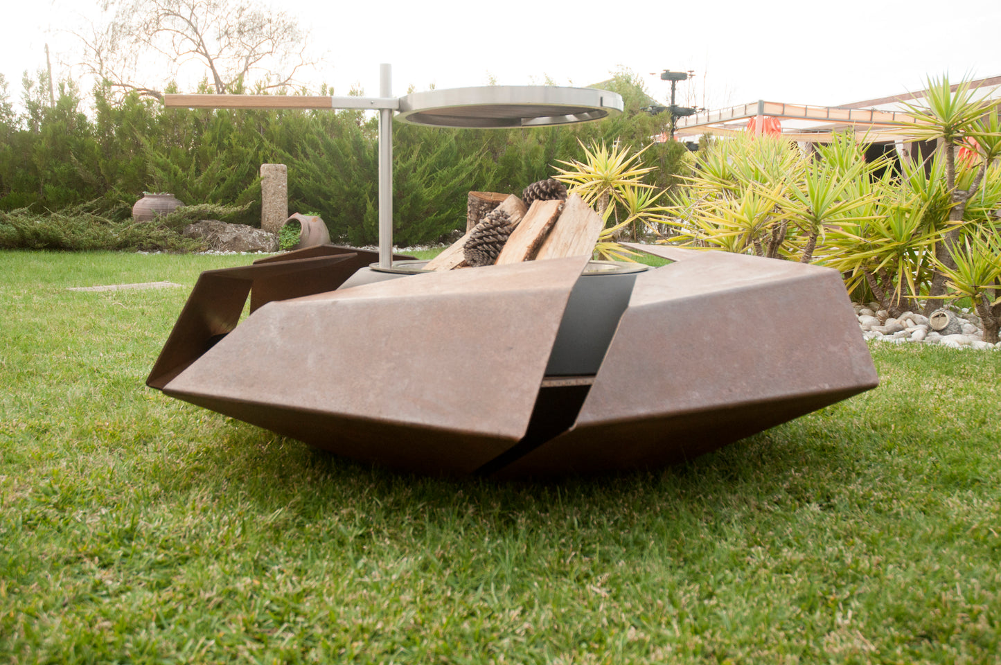 Glamm Fire Stravaganza | Steel Firepit | Firewood or Bioethanol