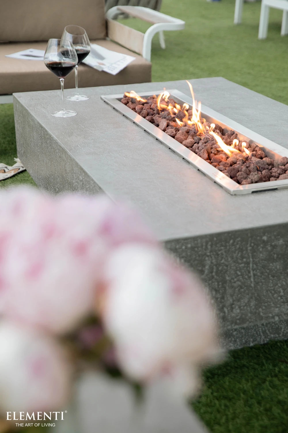 Elementi Hampton Gas Fire Pit Table | Light Grey