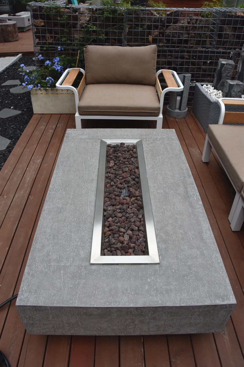 Elementi Hampton Gas Fire Pit Table | Light Grey